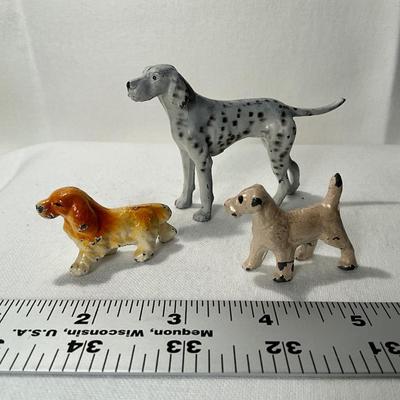 Lot of 3 metal dogs