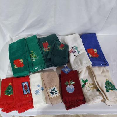 Lenox Holiday Serveware and More (B2-BBL)