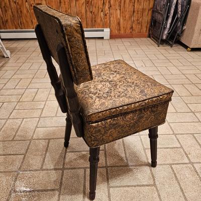 Gold Toned Sewing Chair w/ Storage Compartment (BDF-JS)