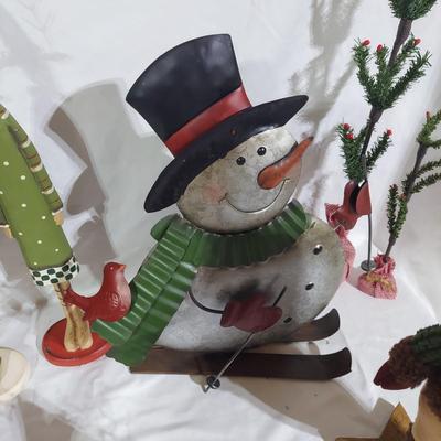 Wood Craft Christmas Decor and more (B2-BBL)
