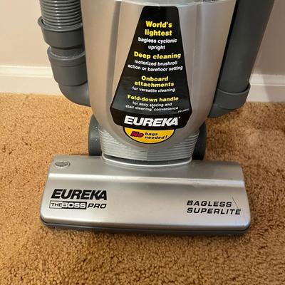 Eureka Bagless Superlite Vacuum (B4-MG)