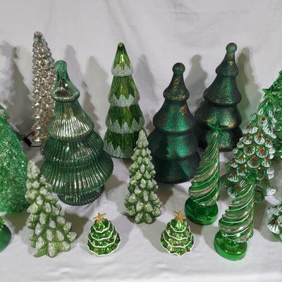 Light Up Glass Christmas Trees and More (B2-BBL)