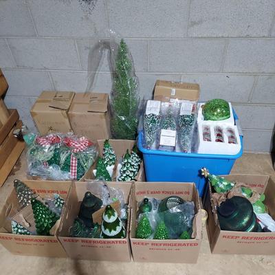 Light Up Glass Christmas Trees and More (B2-BBL)