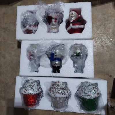 Light Up Glass Christmas Trees and More (B2-BBL)