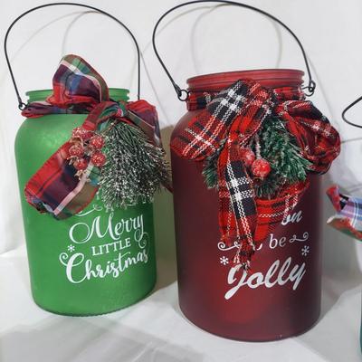 Holiday Lanterns and String Lights (B2-BBL)