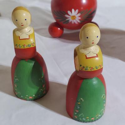 Swedish Wooden Folk Style Decor (B2-BBL)