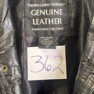 Men’s Medium Leather Jacket