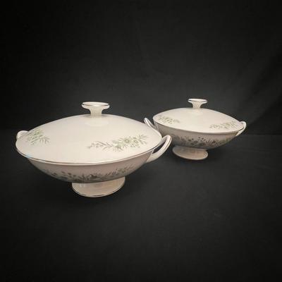 Wedgwood ‘Westbury’ Fine Bone China Set (DR-RG)