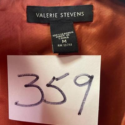 Lady’s Medium Leather Jacket
