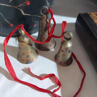 European Style Santas and more (B2-BBL)