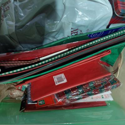 Christmas Holiday Gift Wrapping Supplies (B2-BBL)