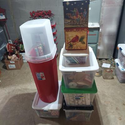 Christmas Holiday Gift Wrapping Supplies (B2-BBL)
