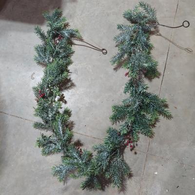 Faux Winter/Holiday Foliage (B2-BBL)