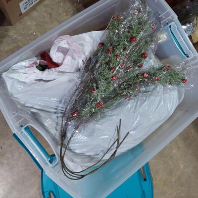 Faux Winter/Holiday Foliage (B2-BBL)