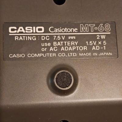 Pair of Casio Casiotone Electronic Musical Instruments (BDF-JS)