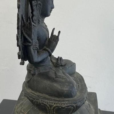 Sitting Bronze Buddha Figurine