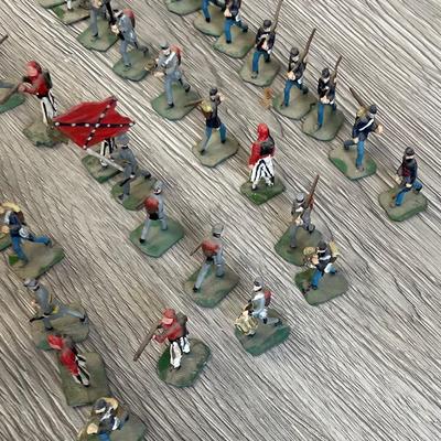 Collection Vintage WW1/WWII Toy soldiers