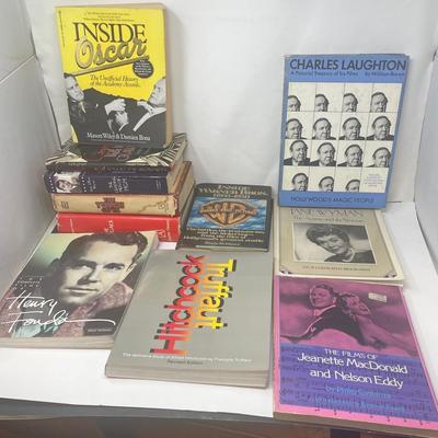 Collection 10 Hollywood/Entertainment Books