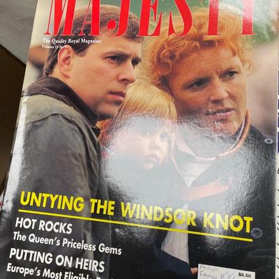 30 British Royal Family Magazines