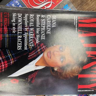 30 British Royal Family Magazines