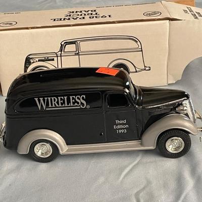 1938 ERTL DIE-CAST PANEL TRUCK BANK