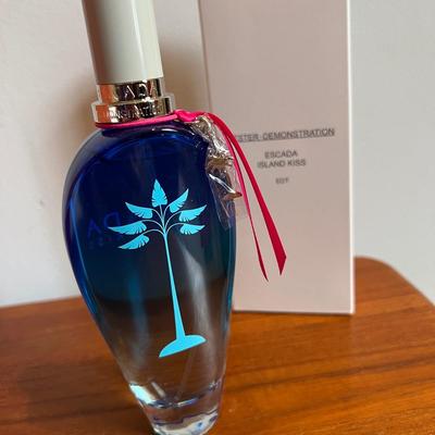 Escada Island Kiss EDT Women’s Perfume