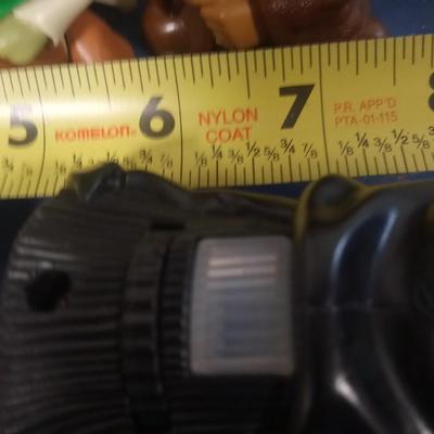 LOT 77 - 14 STAR WARS TOYS