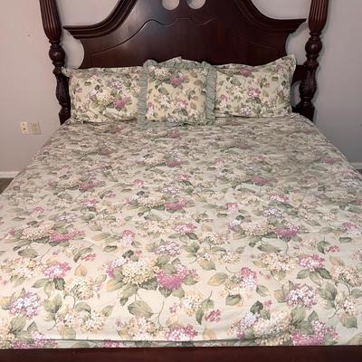 Three Sets of King Size Comforters & Decorative Pillows (B1-DZ)