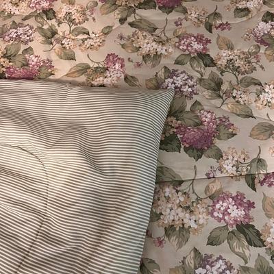 Three Sets of King Size Comforters & Decorative Pillows (B1-DZ)
