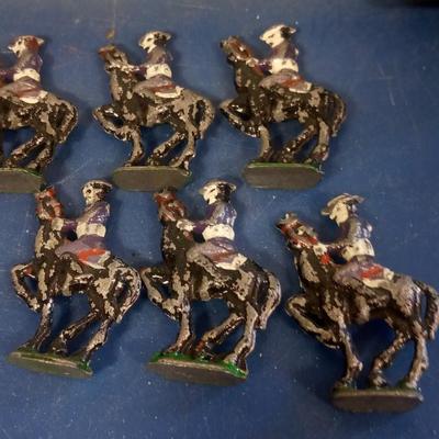 LOT 84 TEN OLD METAL TOY SOLDIERS ON HORSEBACK