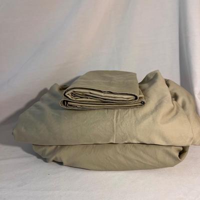 Michael Kors, Laura Ashley & More King Size Sheets (B1-DZ)