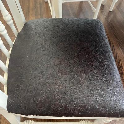 Solid Wood Dining Table w/ 4 Upholstered Chairs and Leaf