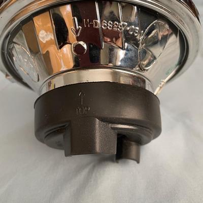 HARLEY DAVIDSON MOTORCYCLE HEAD LIGHT