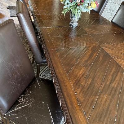 Century Dining room table and 6 Thomasville chairs from Mathis Bros. And a floral arrangement - Measurements in photos