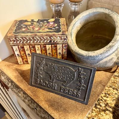 Recipe box, decor pottery, salt and pepper grinders, bacon press and pizza stone