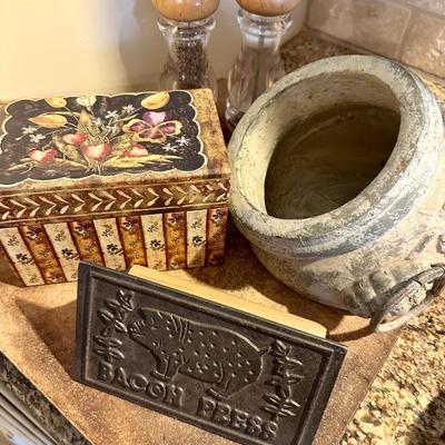 Recipe box, decor pottery, salt and pepper grinders, bacon press and pizza stone