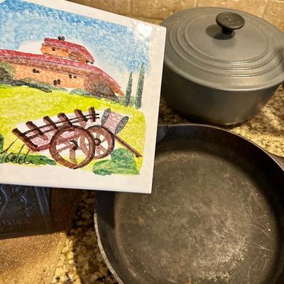 Le Creuset 3.5 qt. Pot, 10" Iron skillet, Painted trivet
