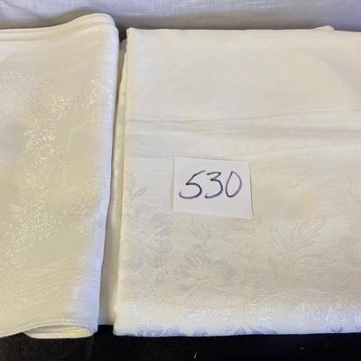 Large Tablecloth and Napkins