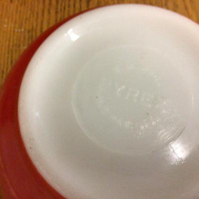 Pyrex Bowls Lot