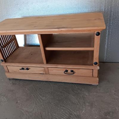 Nice Toto Furniture Ranch style TV base Media cabinet
