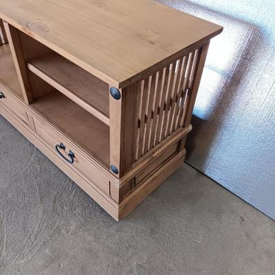 Nice Toto Furniture Ranch style TV base Media cabinet