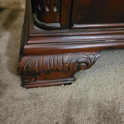 Nine Drawer Dresser with Attached Mirror (B1-CE)