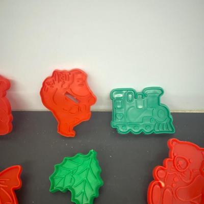 Christmas Cookie Jar, Candle and Cookie Cutters!