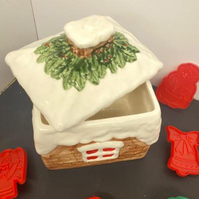 Christmas Cookie Jar, Candle and Cookie Cutters!