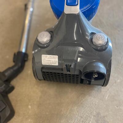 Nice Little Eureka Canister Vacuum