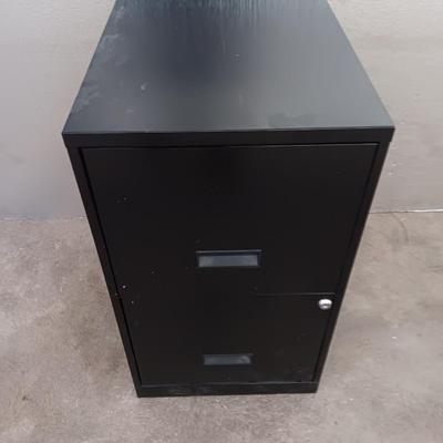 Locking Two drawer metal filing cabinet with Keys!