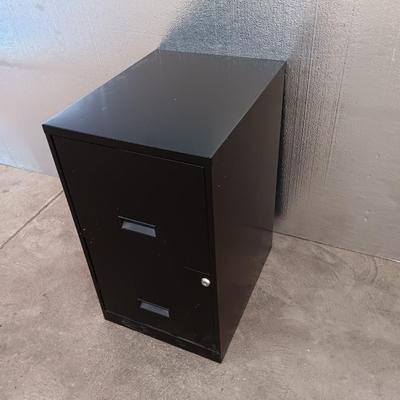Locking Two drawer metal filing cabinet with Keys!
