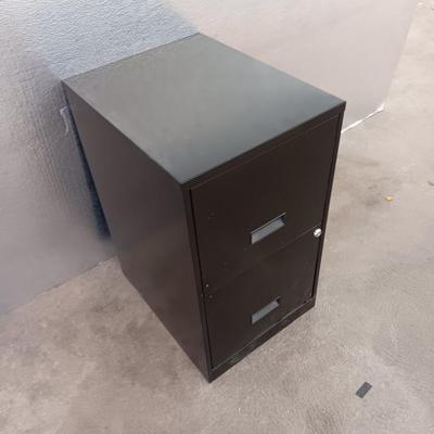 Locking Two drawer metal filing cabinet with Keys!