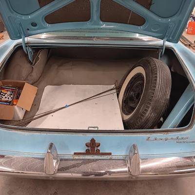 Running Classic 1956 Chrysler Windsor with 331 Spitfire V8 MUST SELL! NO RESERVE