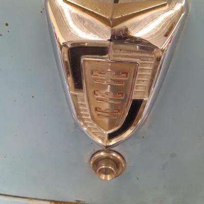 Running Classic 1956 Chrysler Windsor with 331 Spitfire V8 MUST SELL! NO RESERVE